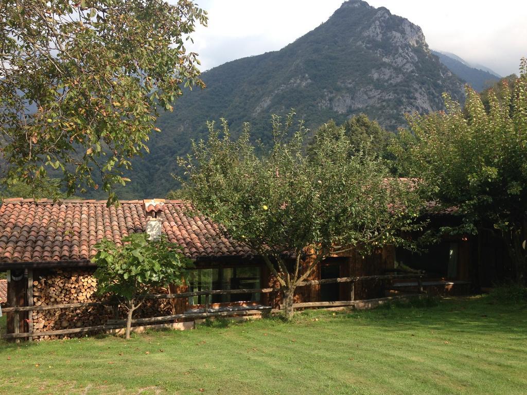 Agriturismo Il Mirtillo B,B Villa Pasturo ภายนอก รูปภาพ